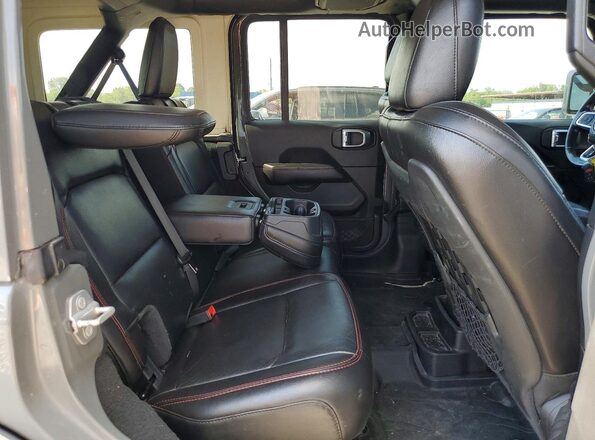 1C4HJXFN3LW178871 2020 JEEP WRANGLER Gray Rear interior view