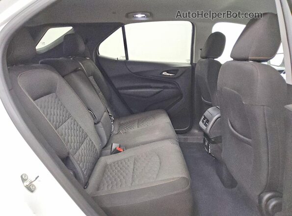 3GNAXUEV9MS126634 2021 CHEVROLET EQUINOX White ძრავის განყოფილების ხედი