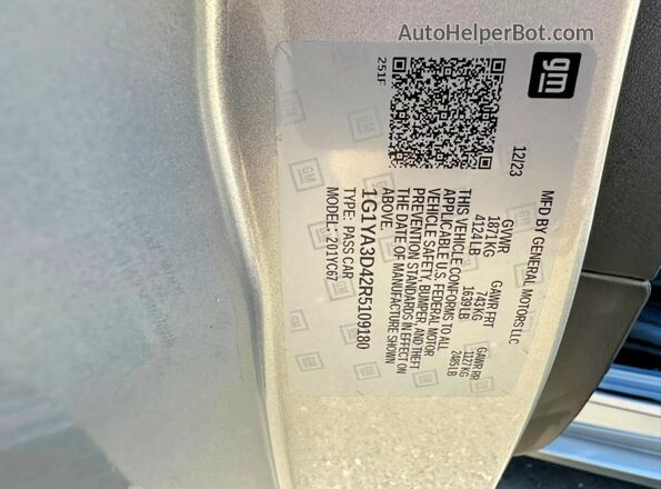 1G1YA3D42R5109180 2024 CHEVROLET CORVETTE Silver Вид задньої частини салону