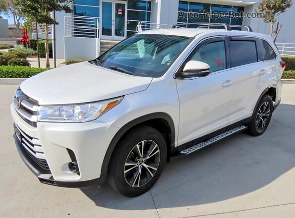 5TDZZRFH1KS300015 2019 TOYOTA HIGHLANDER White Հետևի աջ