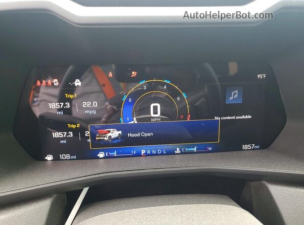 1GCPSBEKXT1175207 2026 CHEVROLET COLORADO Silver Widok tylnych siedzeń