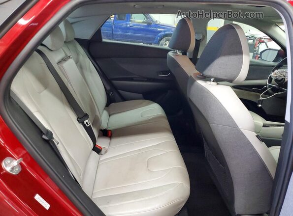 KMHLP4AG5PU560008 2023 HYUNDAI ELANTRA Red Widok wnętrza z tyłu