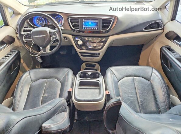 2C4RC1BG4JR120244 2018 CHRYSLER PACIFICA Gray Սարքավորումների վահանակի տեսք