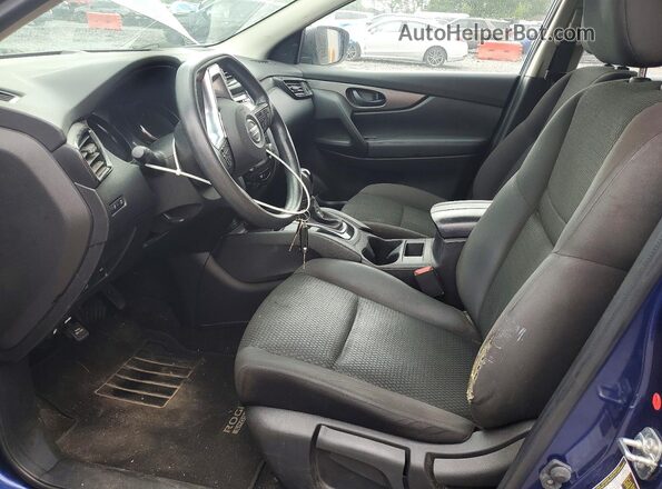 JN1BJ1CR7JW293886 2018 NISSAN ROGUE Blue Вид панелі приладів