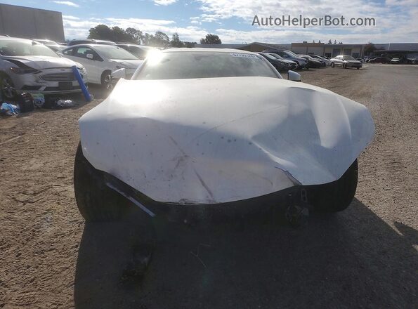 SCFSMGAWXKGN02034 2019 ASTON MARTIN VANTAGE Белый Вид сзади