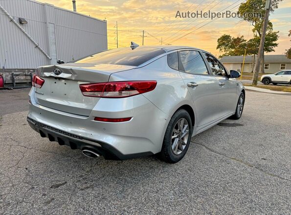 5XXGT4L31KG343064 2019 KIA OPTIMA Silver Delantero derecho