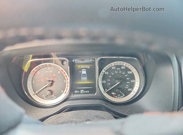 1N6BA1F24GN502525 2016 NISSAN TITAN Red Вид задніх сидінь