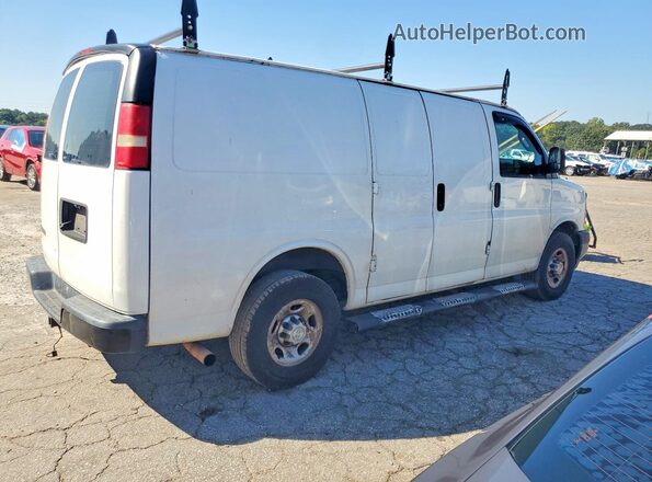 1GCWGAFP0K1166368 2019 CHEVROLET EXPRESS White Առջևի աջ