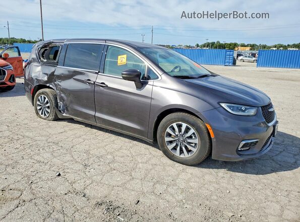 2C4RC1L78NR121482 2022 CHRYSLER PACIFICA Gray Front view