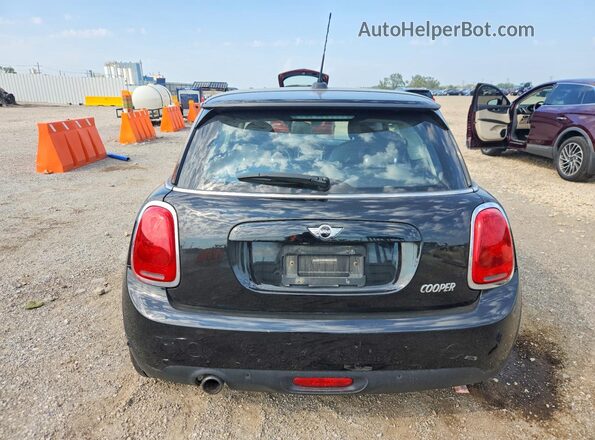 WMWXP5C55H2D16492 2017 MINI COOPER Черный Вид салона спереди