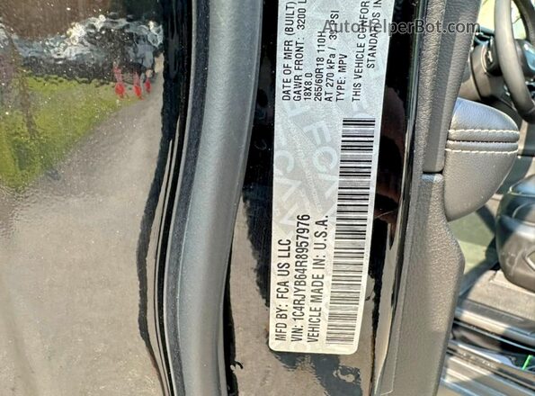 1C4RJYB64R8957976 2024 JEEP GRAND Black Rear interior view