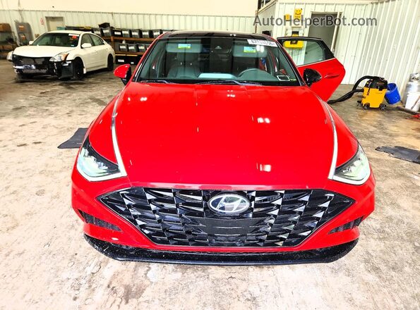 5NPEJ4J21MH069847 2021 HYUNDAI SONATA Красный Вид сзади