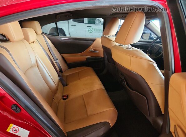 JTHB21B19K2002981 2019 LEXUS ES Maroon Вид задньої частини салону