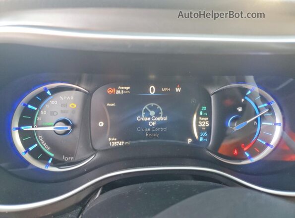 2C4RC1N7XJR275330 2018 CHRYSLER PACIFICA Gray უკანა სავარძლების ხედი