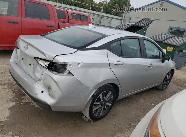 3N1CN8EV3SL826058 2025 NISSAN VERSA Silver Widok wnętrza 360 stopni