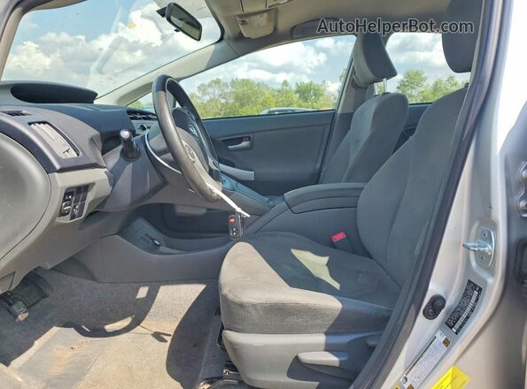 JTDKN3DU8A0045620 2021 TOYOTA PRIUS Silver Vista del salpicadero