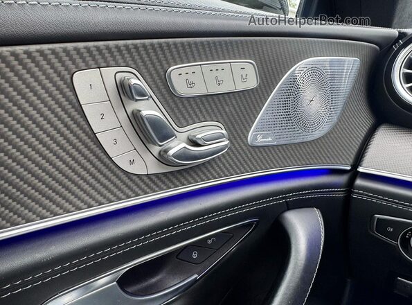 W1K7X8KB5MA038451 2021 MERCEDES-BENZ AMG Black Widok komory silnika
