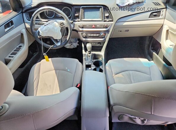 5NPE34AF4JH649232 2018 HYUNDAI SONATA Gray Widok zestawu wskaźników