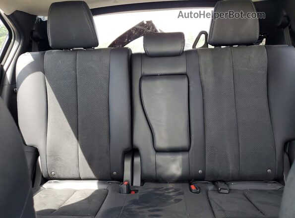JA4ATWAA7RZ061595 2024 MITSUBISHI ECLIPSE Белый Вид задней части салона