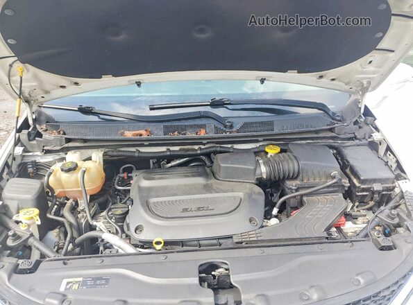 2C4RC1BG0KR554436 2019 CHRYSLER PACIFICA White Vista del compartimento del motor