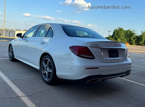 WDDZF4KBXHA036107 2017 MERCEDES-BENZ E-CLASS White Front right