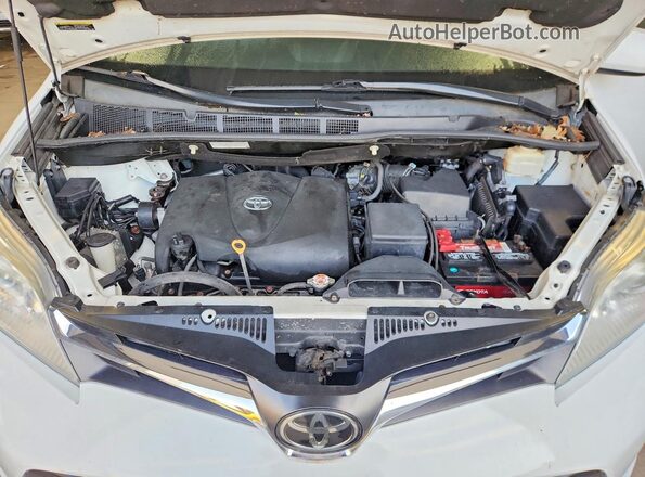 5TDKZ3DC7JS919576 2018 TOYOTA SIENNA White VIN კოდის სტიკერის ხედი