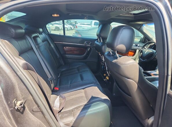 1LNHL9DK7GG603163 2016 LINCOLN MKS Gray უკანა სალონის ხედი