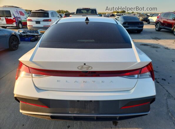 KMHLL4DG0SU899601 2025 HYUNDAI ELANTRA White Вид салону спереду