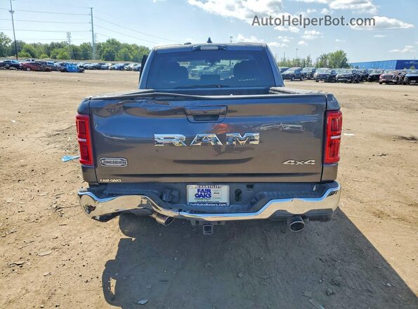 1C6SRFHPXTN236950 2026 RAM 1500 Угольный Вид салона спереди