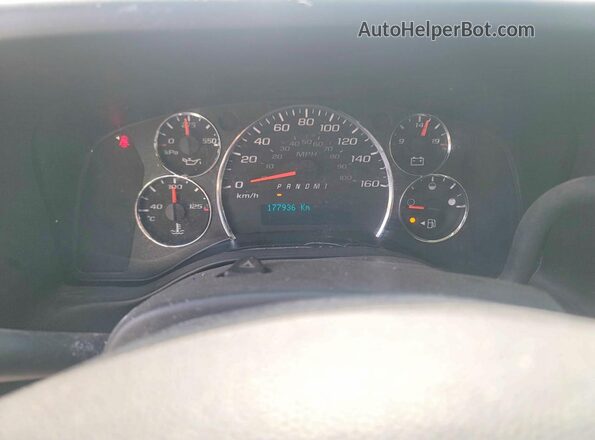 1GTW7AFF6H1280794 2017 GMC SAVANA White Սարքավորումների վահանակի տեսք