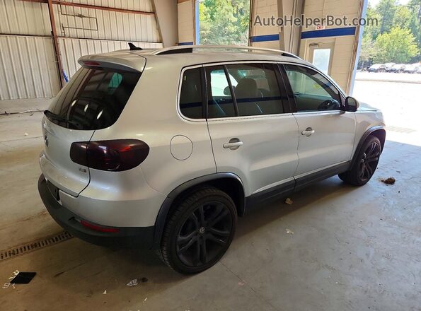 WVGAV7AX3GW553447 2016 VOLKSWAGEN TIGUAN Silver Front right