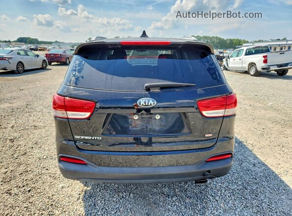 5XYPG4A3XHG268263 2017 KIA SORENTO Черный Вид салона спереди