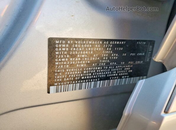 WVGUV7AX4HK018357 2017 VOLKSWAGEN TIGUAN Silver 360 interior view
