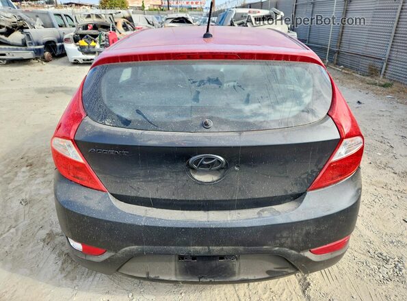KMHCT5AE7HU300419 2017 HYUNDAI ACCENT Red Front interior view