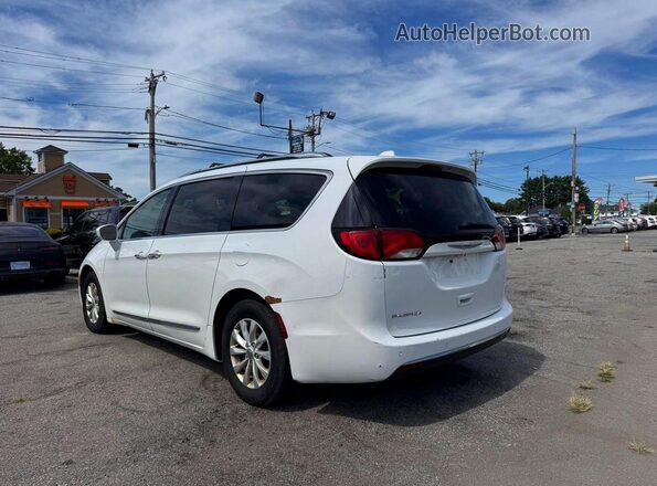 2C4RC1BG9KR554080 2019 CHRYSLER PACIFICA Белый Передняя правая четверть