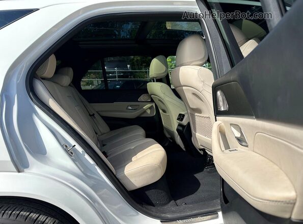 4JGFB4JB5PA926390 2023 MERCEDES-BENZ GLE Белый Вид панели приборов