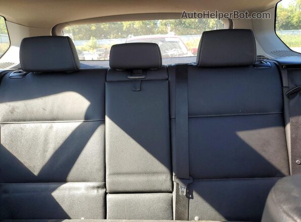 5UXWX9C5XG0D87752 2016 BMW X3 Silver Вид задньої частини салону