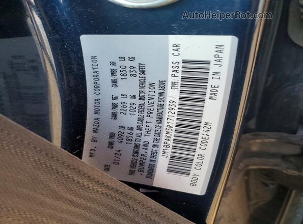JM1BPAKM3R1712939 2024 MAZDA 3 Blue Widok naklejki z numerem VIN
