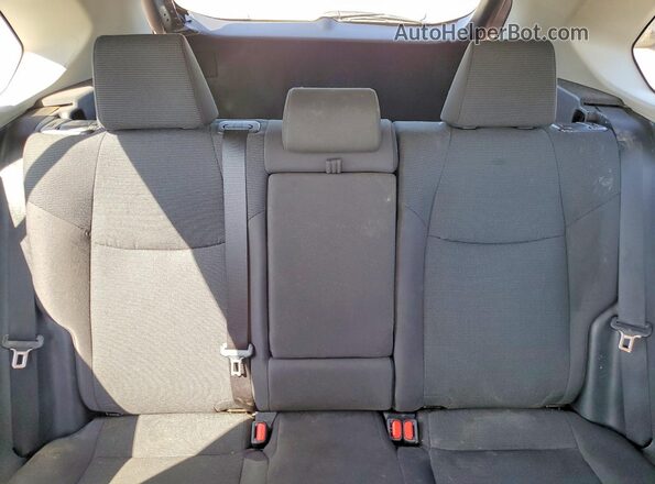 2T3G1RFV7SC572993 2025 TOYOTA RAV4 Silver Vista interior trasera
