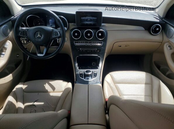WDC0J4KB9KF637904 2019 MERCEDES-BENZ GLC-CLASS White Widok zestawu wskaźników