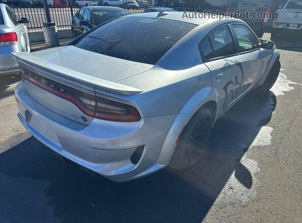 2C3CDXL93NH113954 2022 DODGE CHARGER Silver Вид спереду
