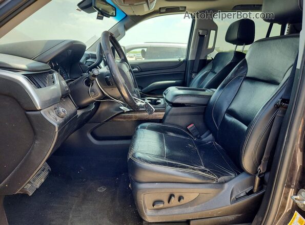 1GNSCBKC1JR135110 2018 CHEVROLET TAHOE Gray Vista del salpicadero
