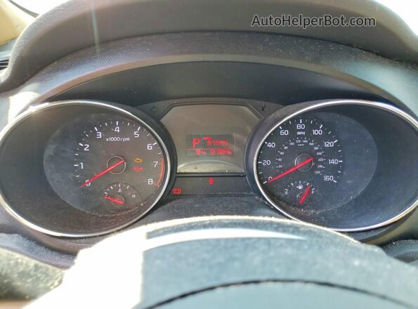 KNDMB5C11G6179217 2016 KIA SEDONA Темно-бордовый Вид задних сидений