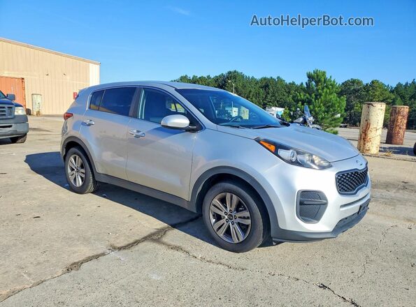 KNDPM3AC8K7586115 2019 KIA SPORTAGE Серебряный Вид спереди