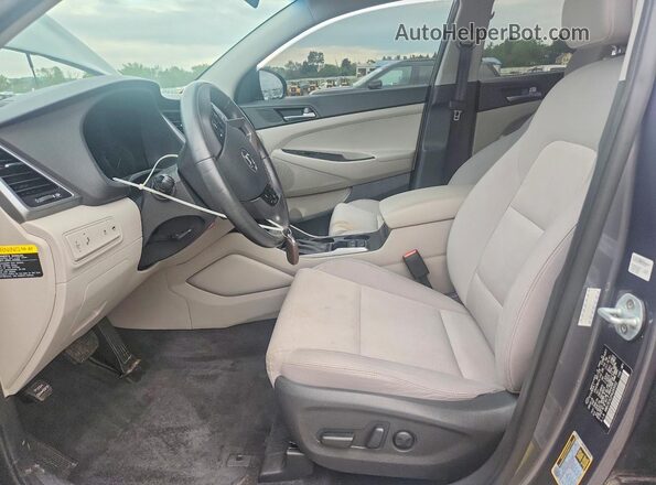 KM8J3CA22HU265032 2017 HYUNDAI TUCSON Gray წინა პანელის ხედი