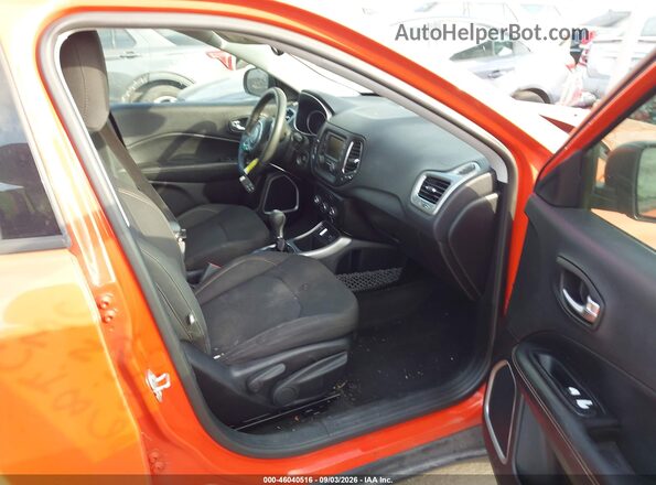 3C4NJCAB1HT690702 2017 JEEP NEW COMPASS Orange Vista interior delantera