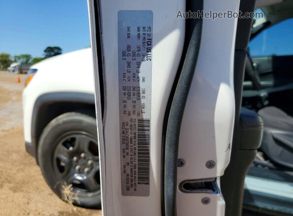 3C4NJCAB3KT646546 2019 JEEP COMPASS White Vista de la etiqueta del VIN