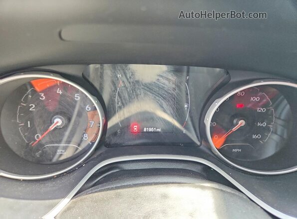 3C4NJCAB4JT369033 2018 JEEP COMPASS Red Սարքավորումների վահանակի տեսք
