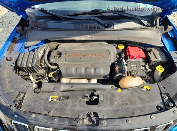 3C4NJCAB5LT247882 2020 JEEP COMPASS Blue Widok wnętrza z tyłu