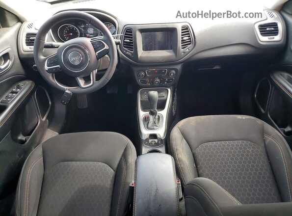 3C4NJCAB8KT832602 2019 JEEP COMPASS Blue Առջևի վահանակի տեսք